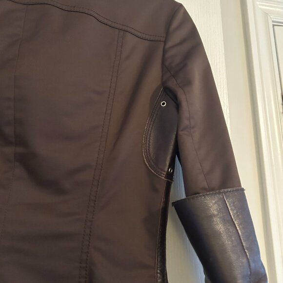 “RUDSAK Espresso Brown Leather Sleeve Coat XS – All Season Chic Moto Styling” - Picture 7 of 8